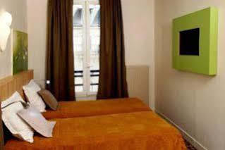 Ibis Styles Jardin De La Hotel Paris